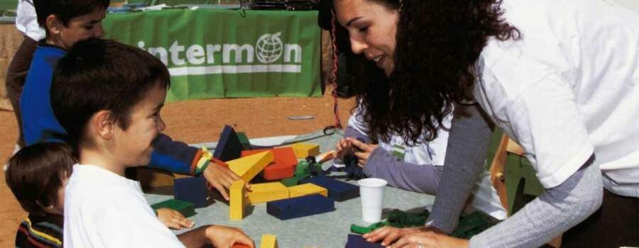 El aprendizaje servicio. Éxito académico <br> y compromiso social